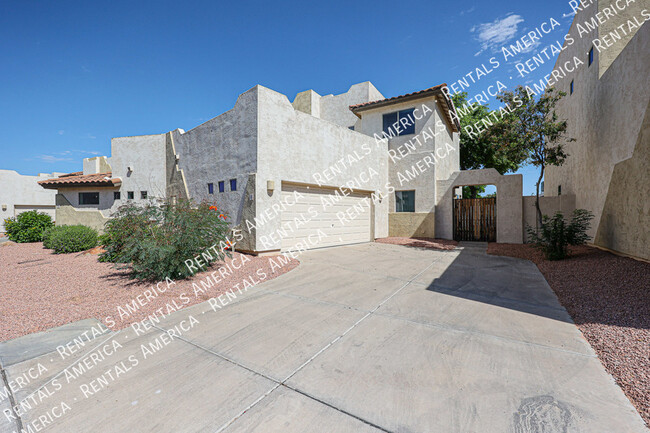 Foto del edificio - 544 N Alma School Rd