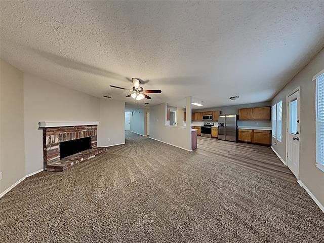 Foto del edificio - 2213 Plum Ct