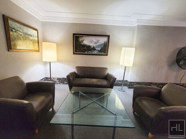 Building Photo - GRAND CONCOURSE