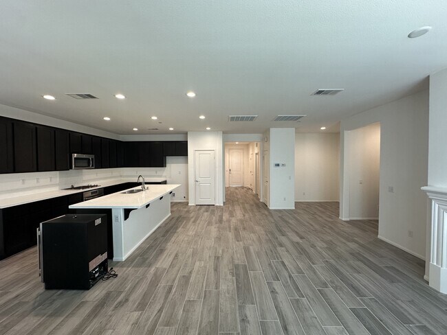 Foto del edificio - 5617 Buckthorn Ct