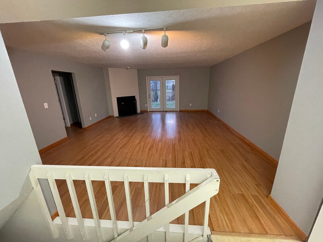 254 Highmeadow Dr, Gahanna, OH 43230 Townhome Rentals in Gahanna OH