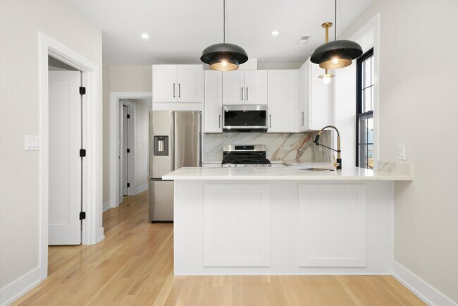 Foto del edificio - 4153 N Hermitage Ave