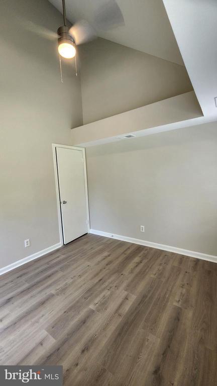 Building Photo - 6021 Curtier Dr