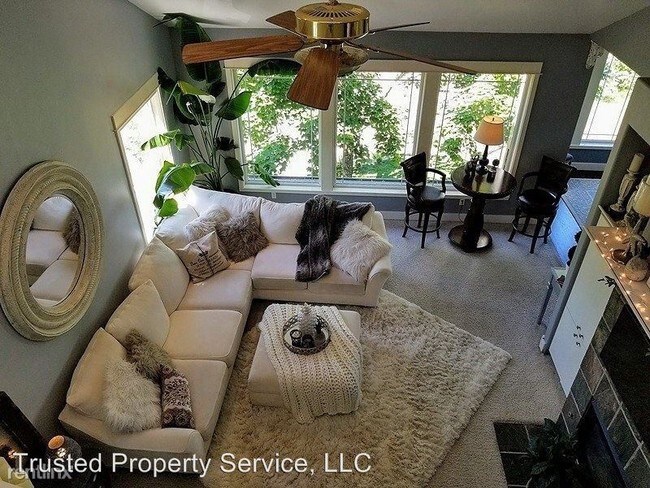 Foto del edificio - 4 br, 3 bath House - 259 Rockridge Loop