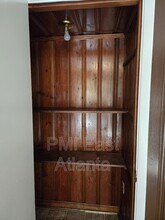 Building Photo - 2332 Carey Dr SE