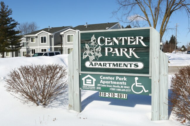 Foto del edificio - CENTER PARK APARTMENTS