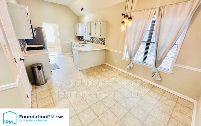 Building Photo - 3617 Polly Dr