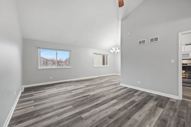 Building Photo - 73 Century Dr