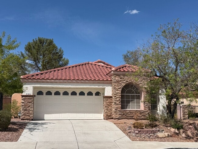 Building Photo - 8164 Sedona Sunset Dr