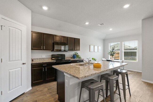 Foto del edificio - 15101 Siberian Elm Ln