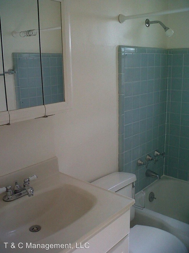 Foto del edificio - 3 br, 1.5 bath House - 809 Palomas Dr. SE