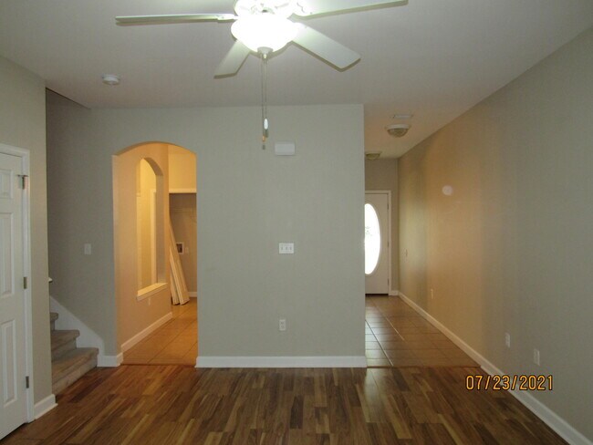 Building Photo - 22 Trevor Dr