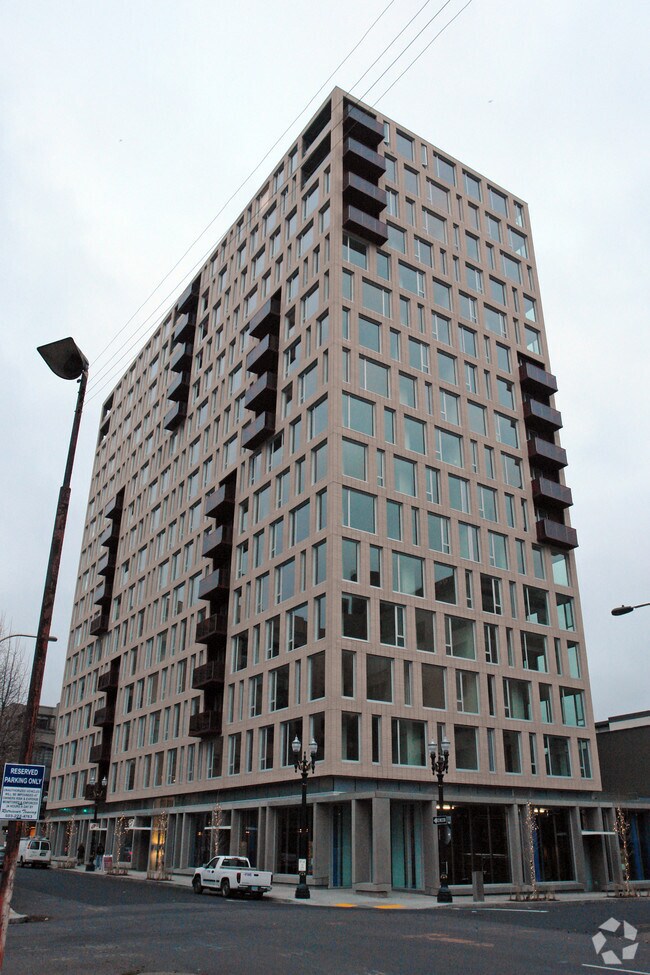 Building Photo - 937 NW Glisan St