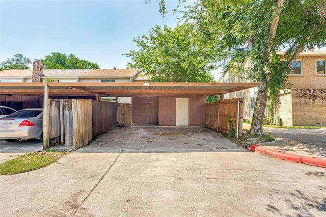 Building Photo - 3110 Roundtree Ln