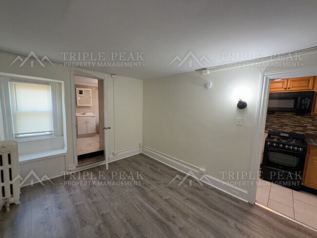 Foto del edificio - 4929 Germantown Ave