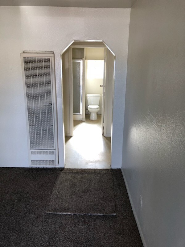 Foto del edificio - 831 S Acacia Ave