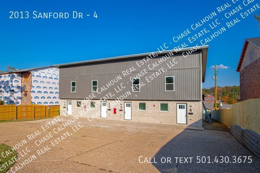 Foto principal - 2013 Sanford Dr