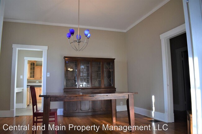 Building Photo - 2 br, 1 bath House - 1123 Luttrell Street