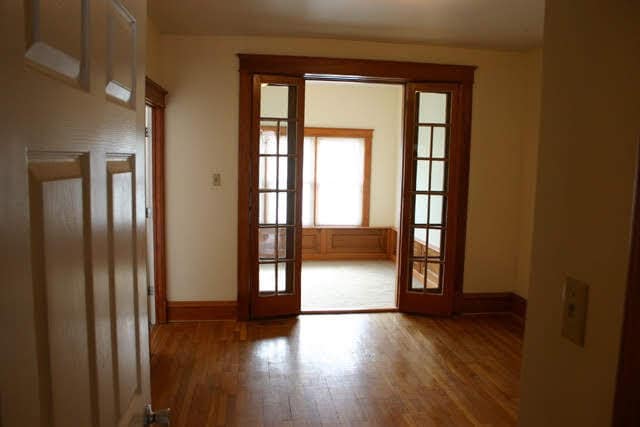 Foto principal - 5784 Pershing Ave