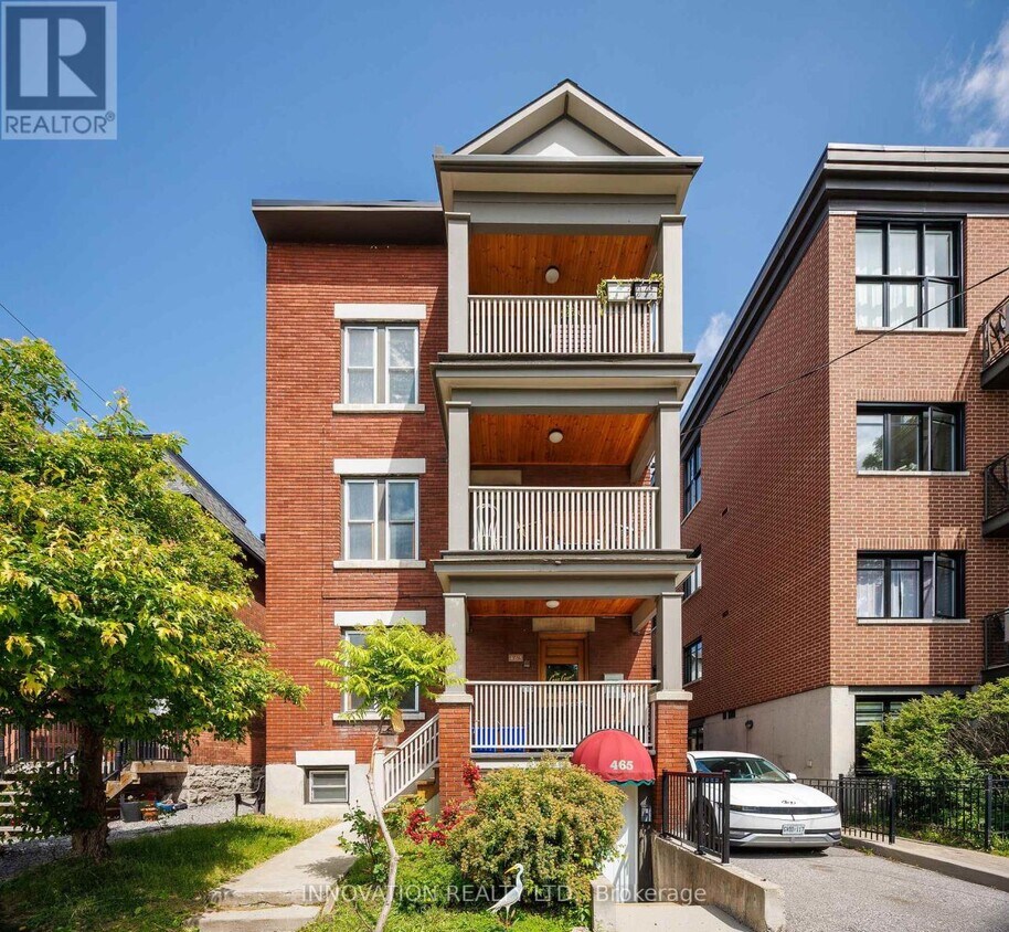 Primary Photo - 465 McLeod St