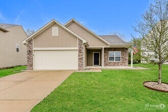 Building Photo - 4714 Angelica Dr