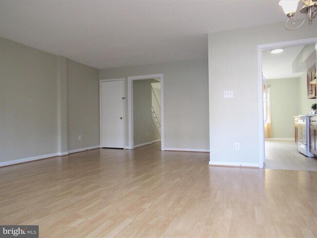 Foto del edificio - 3137 Cedar Grove Dr