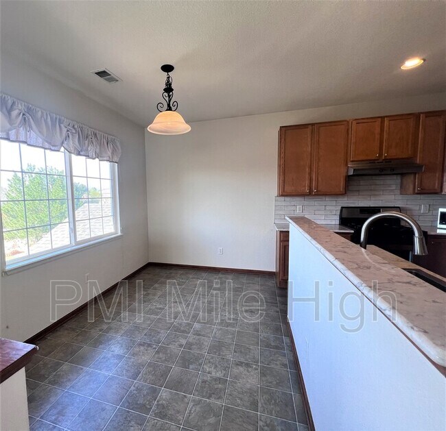 Building Photo - 13939 Legend Trail