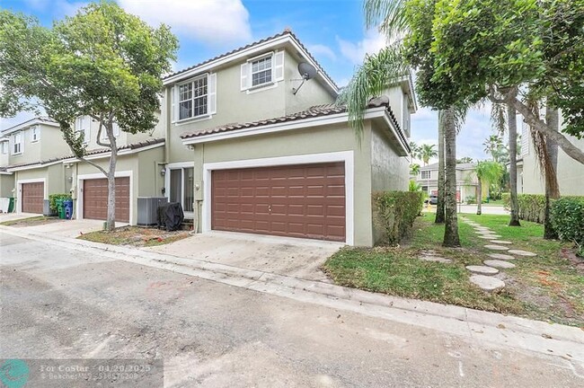 Building Photo - 10569 NW 56th Pl