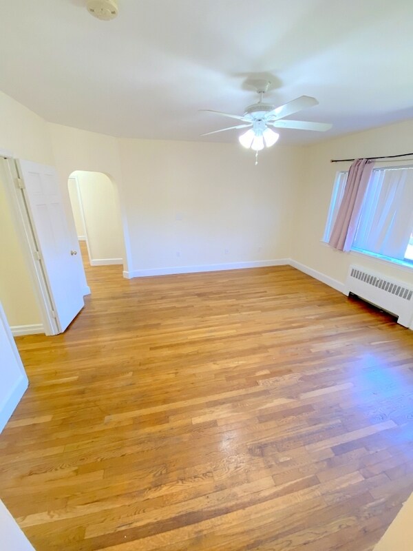 Primary Photo - 106 Longwood Ave