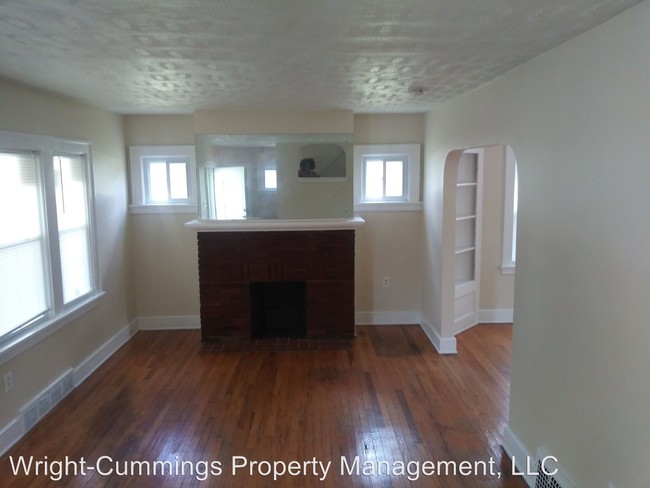 Building Photo - 3 br, 1 bath House - 15804 Raymond
