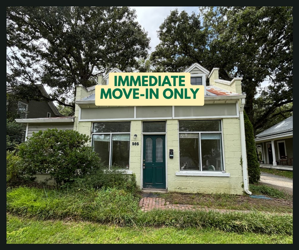 4-Bedroom Apartment in Prime Downtown Carr... - 4-Bedroom Apartment in Prime Downtown Carr...