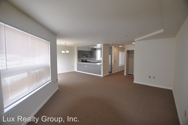 Building Photo - 1520 Noriega St