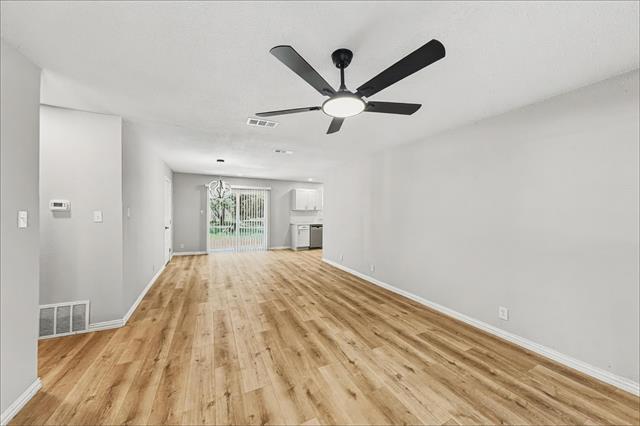 Building Photo - 3716 Clotell Dr