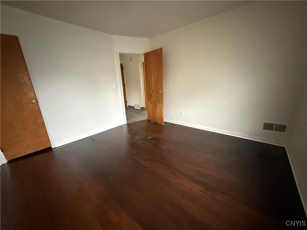 Building Photo - 483 Pleasantview Ave