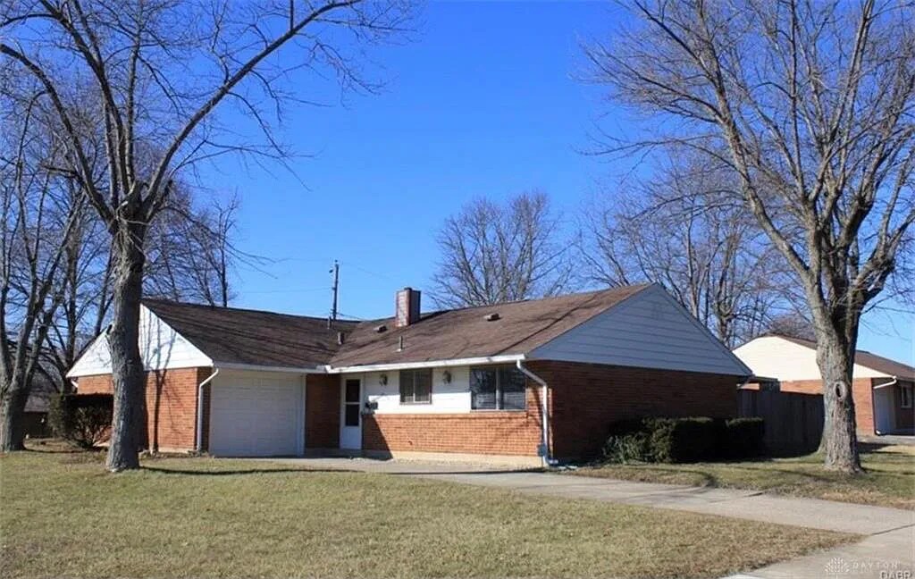 Ranch Style Home on the corner - 5377 Flotron Dr