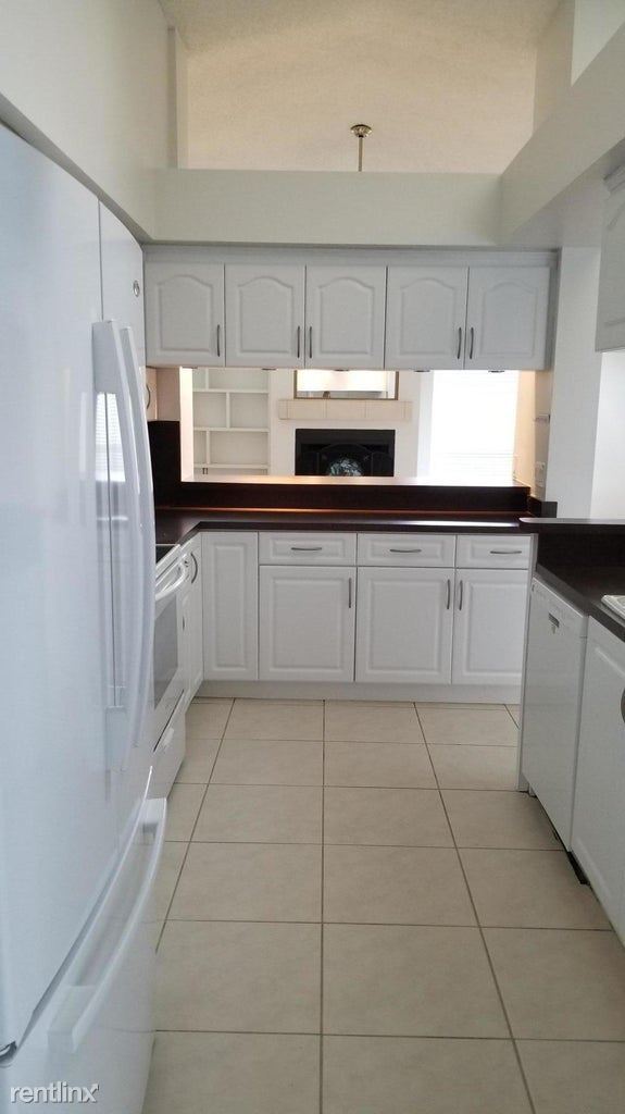 Foto del edificio - 4 br, 2 bath House - 14060 Greentree Dr
