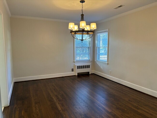 Foto del edificio - Hamilton Lakes Park Area 3 BR in Grimsley HS District