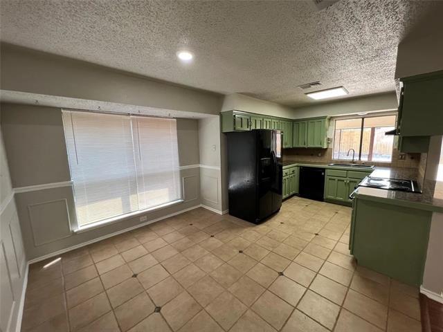 Foto del edificio - 6417 Canyon Cir