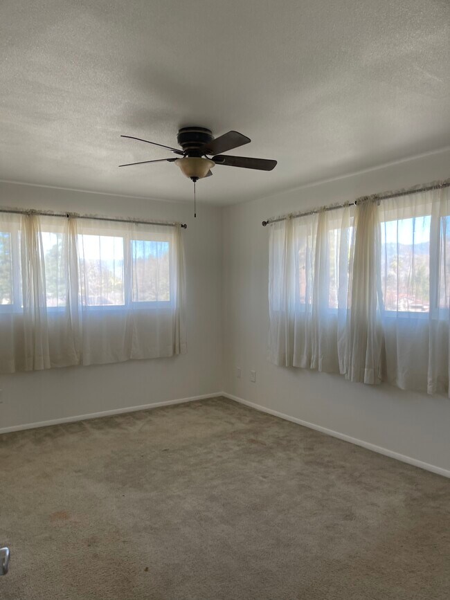 Building Photo - 1344 Morrison Dr