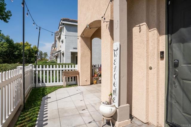 Foto del edificio - 1458 Claude Ln