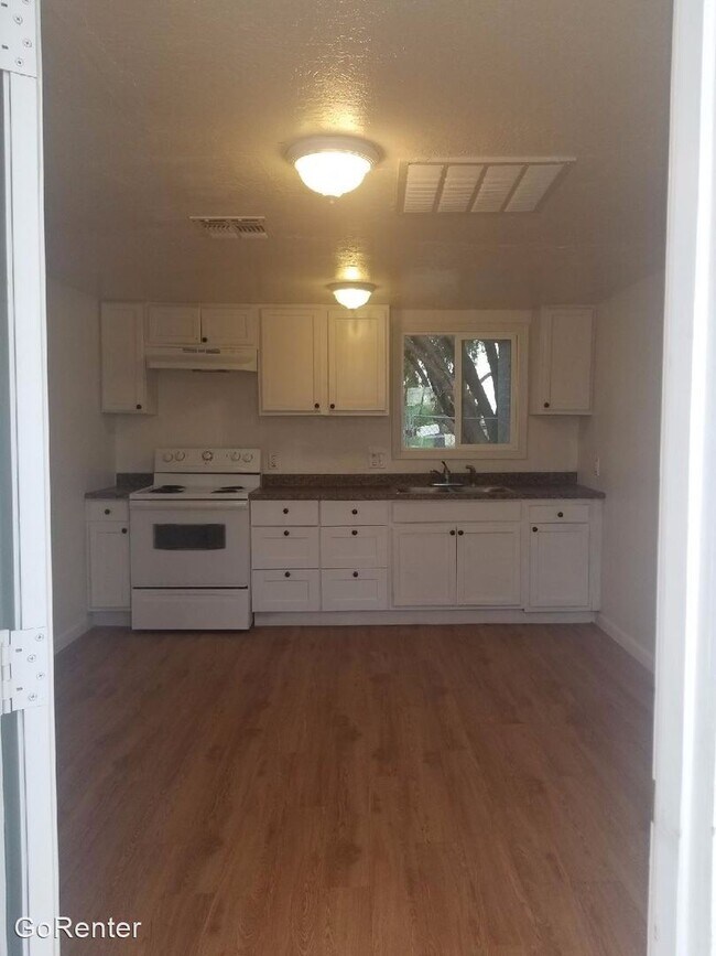 Foto del edificio - 1329 E Cinnabar Ave
