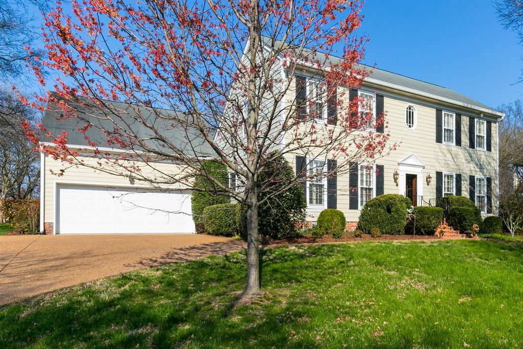 Primary Photo - 1704 Castleman Dr