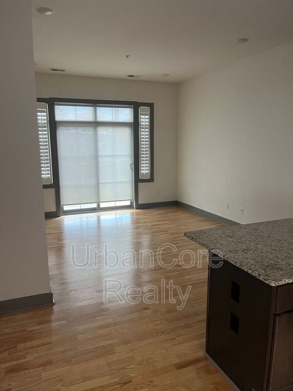 Foto del edificio - 320 N 32nd St