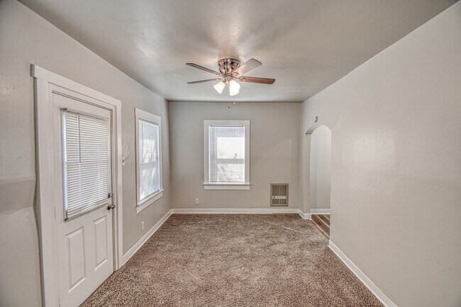 Foto del edificio - Affordable Campus Rental Home