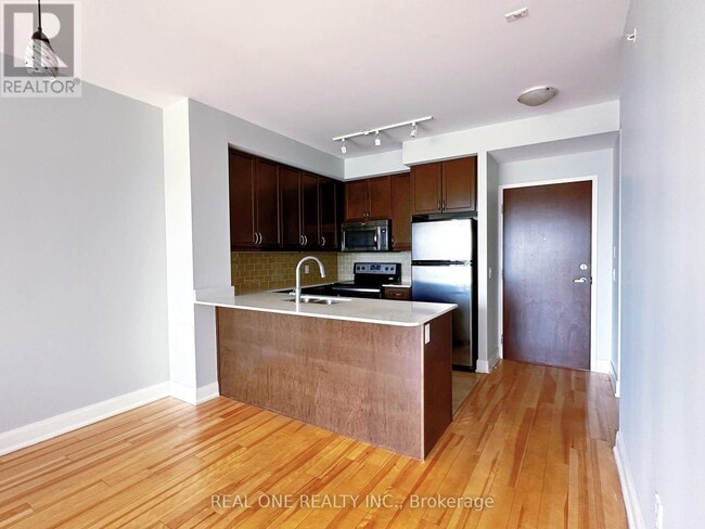 Building Photo - 2480-2480 Prince Michael Drive