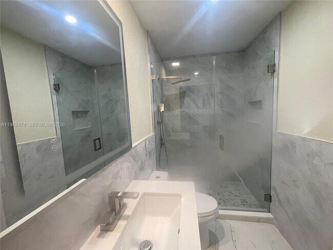 Foto del edificio - 9124 SW 180th St