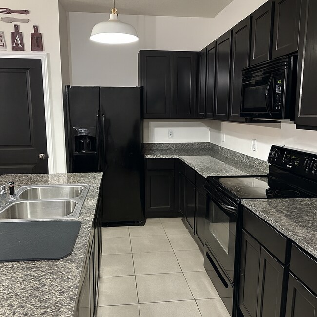 Foto del edificio - 8868 Indigo Trl Lp