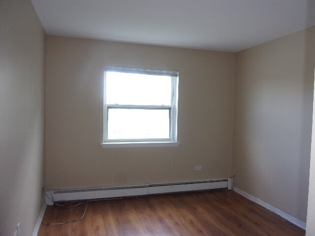 Building Photo - 10148 S 84th Ave