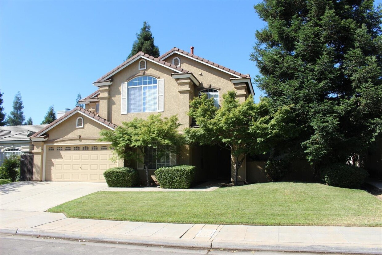 Primary Photo - 9753 N Backer Ave