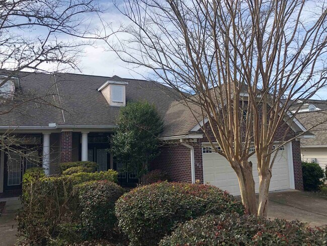 Building Photo - 1183 Landings Loop